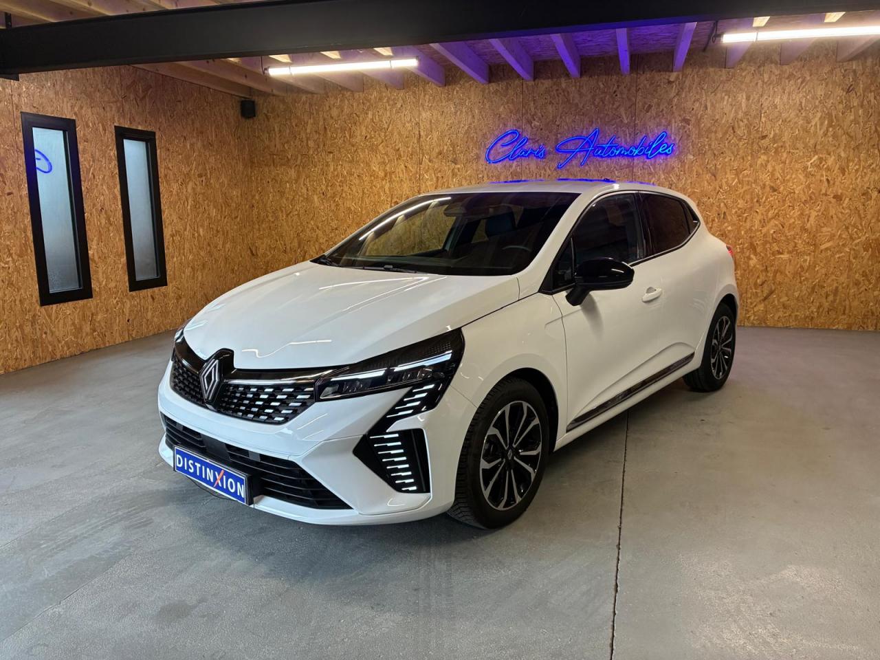 RENAULT CLIO