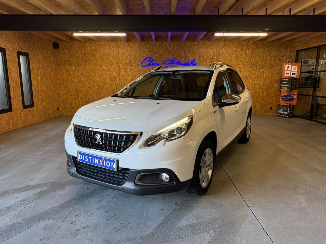 PEUGEOT 2008