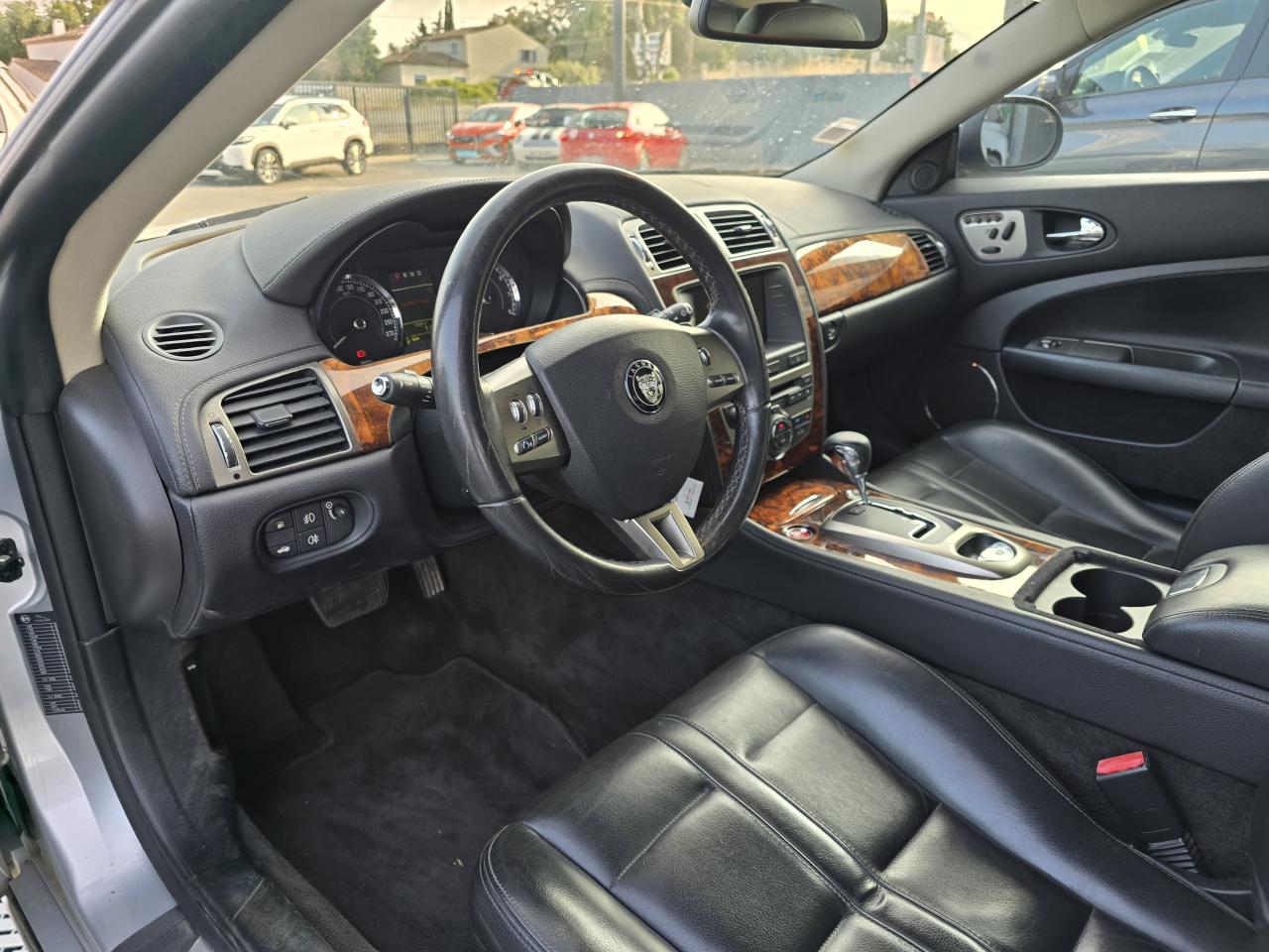 Thumbnail 11