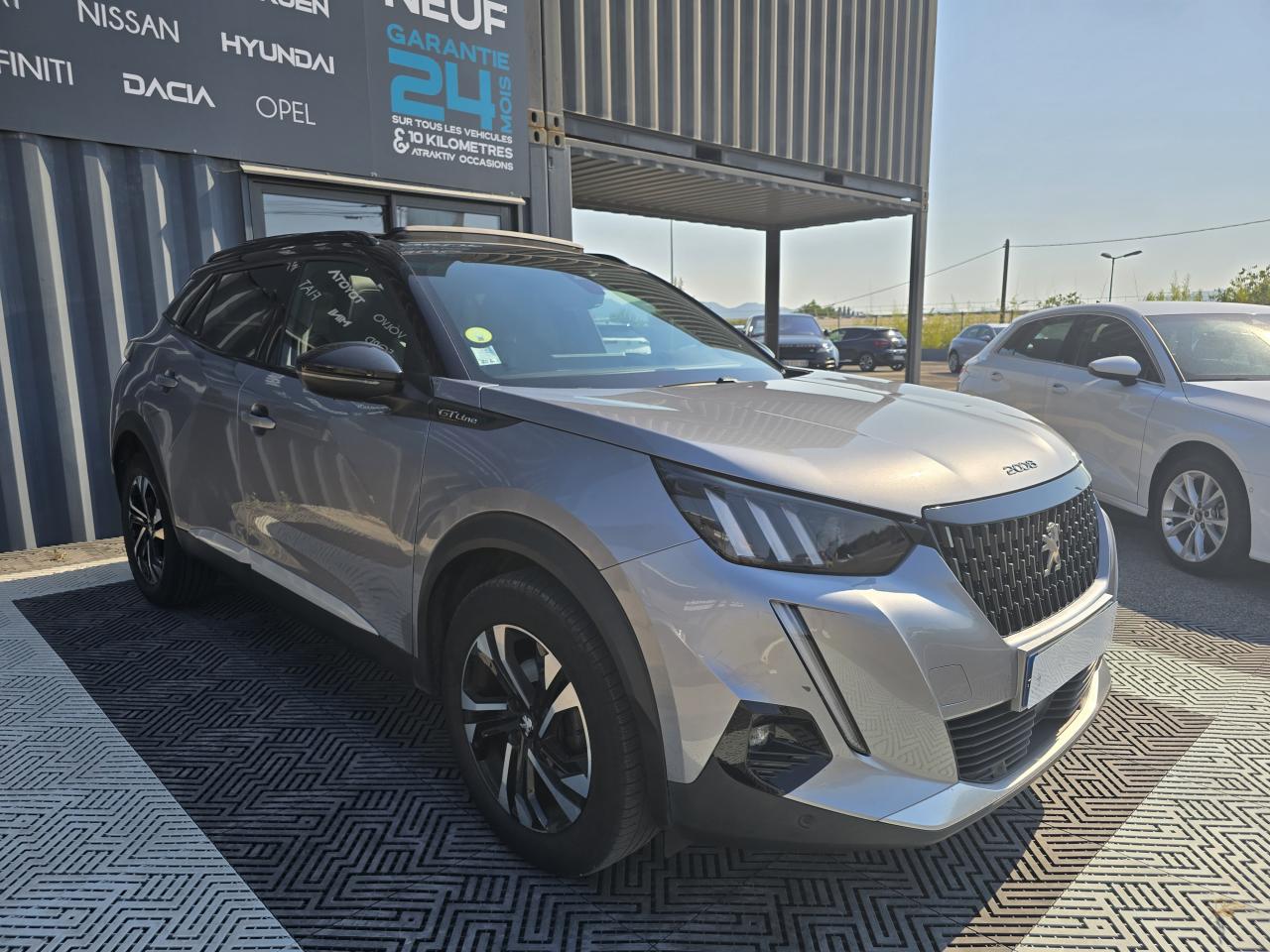 PEUGEOT 2008