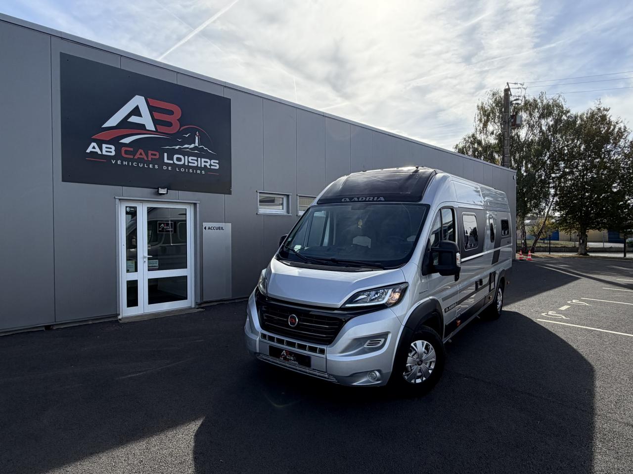 ADRIA 5915