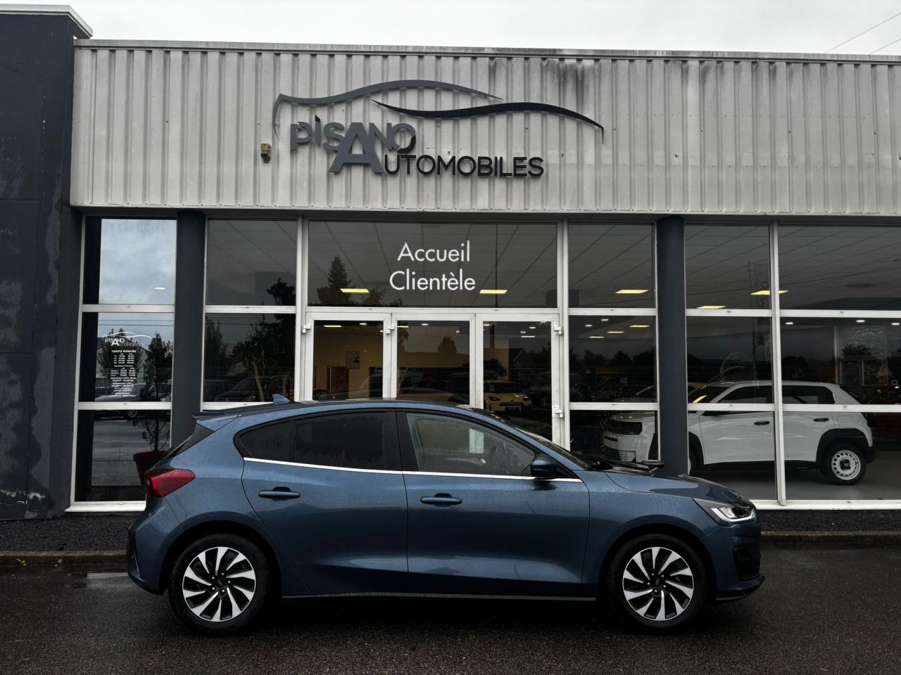 {marque}-{modele}-{version}