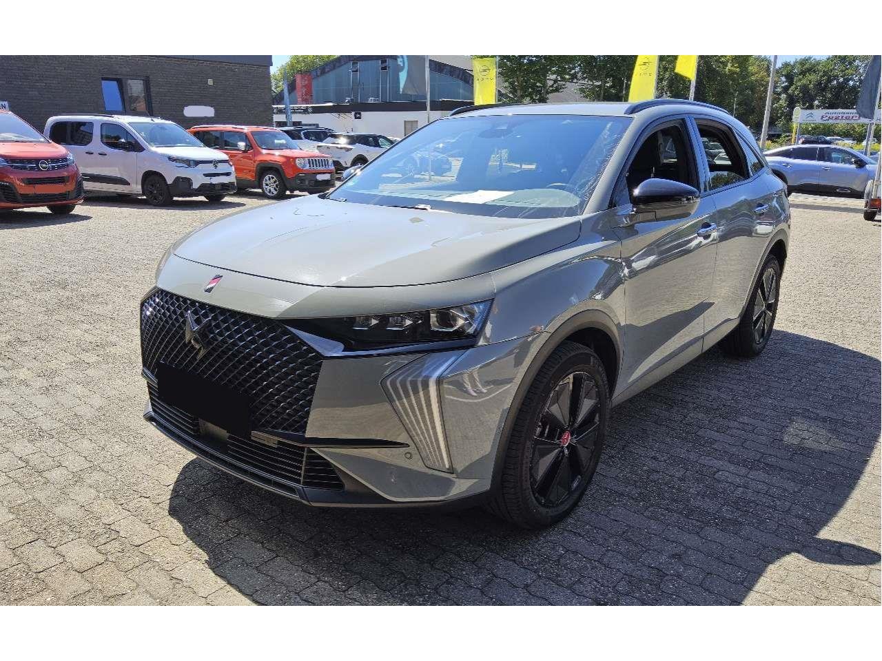 ds DS 7 1.5 BlueHDI 130 EAT8 Performance Plus avec Hayon élec et Attelage