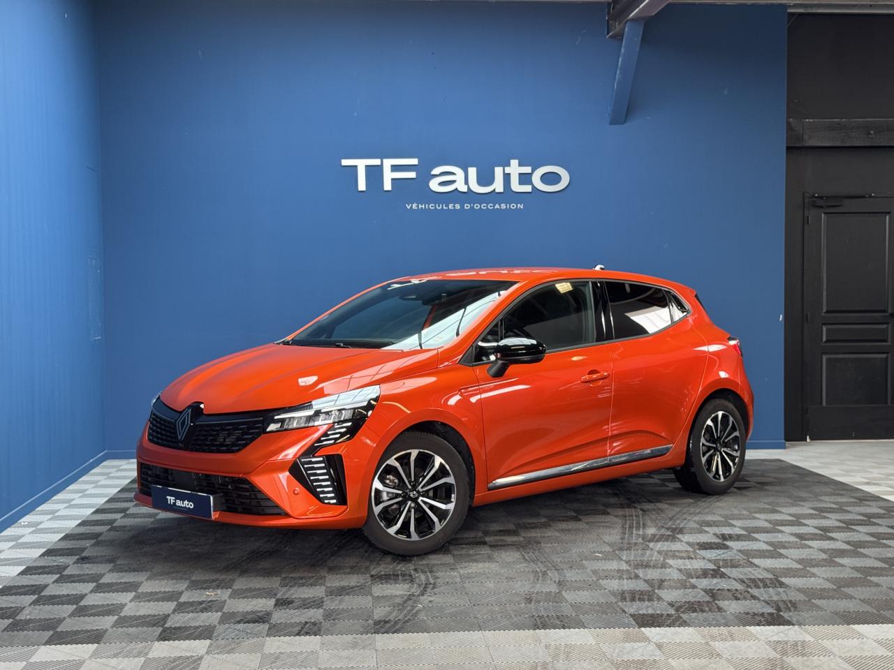 RENAULT CLIO