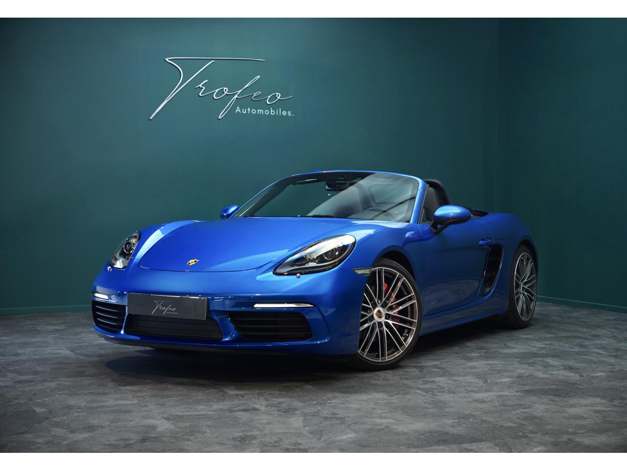 PORSCHE BOXSTER