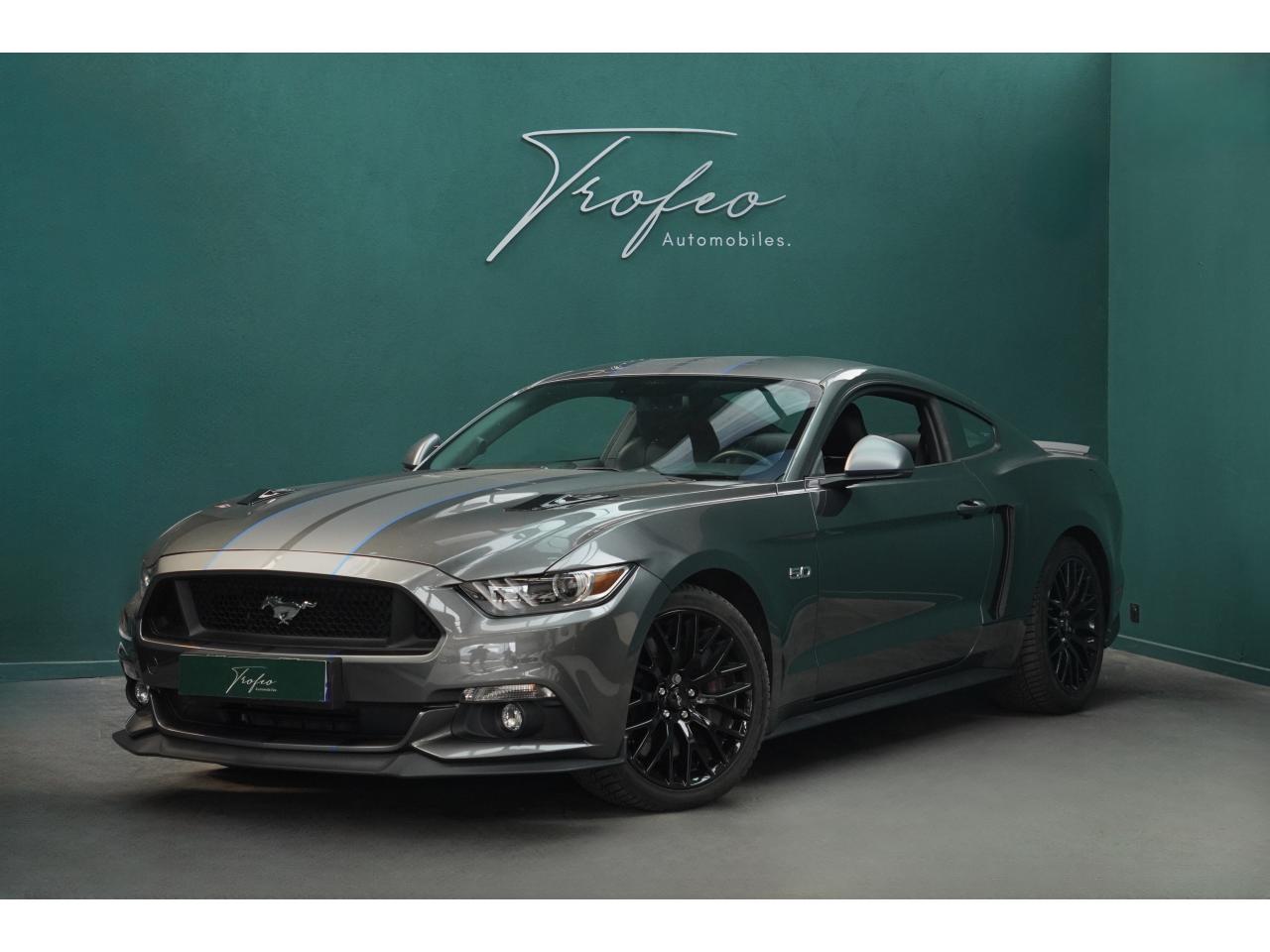 FORD MUSTANG