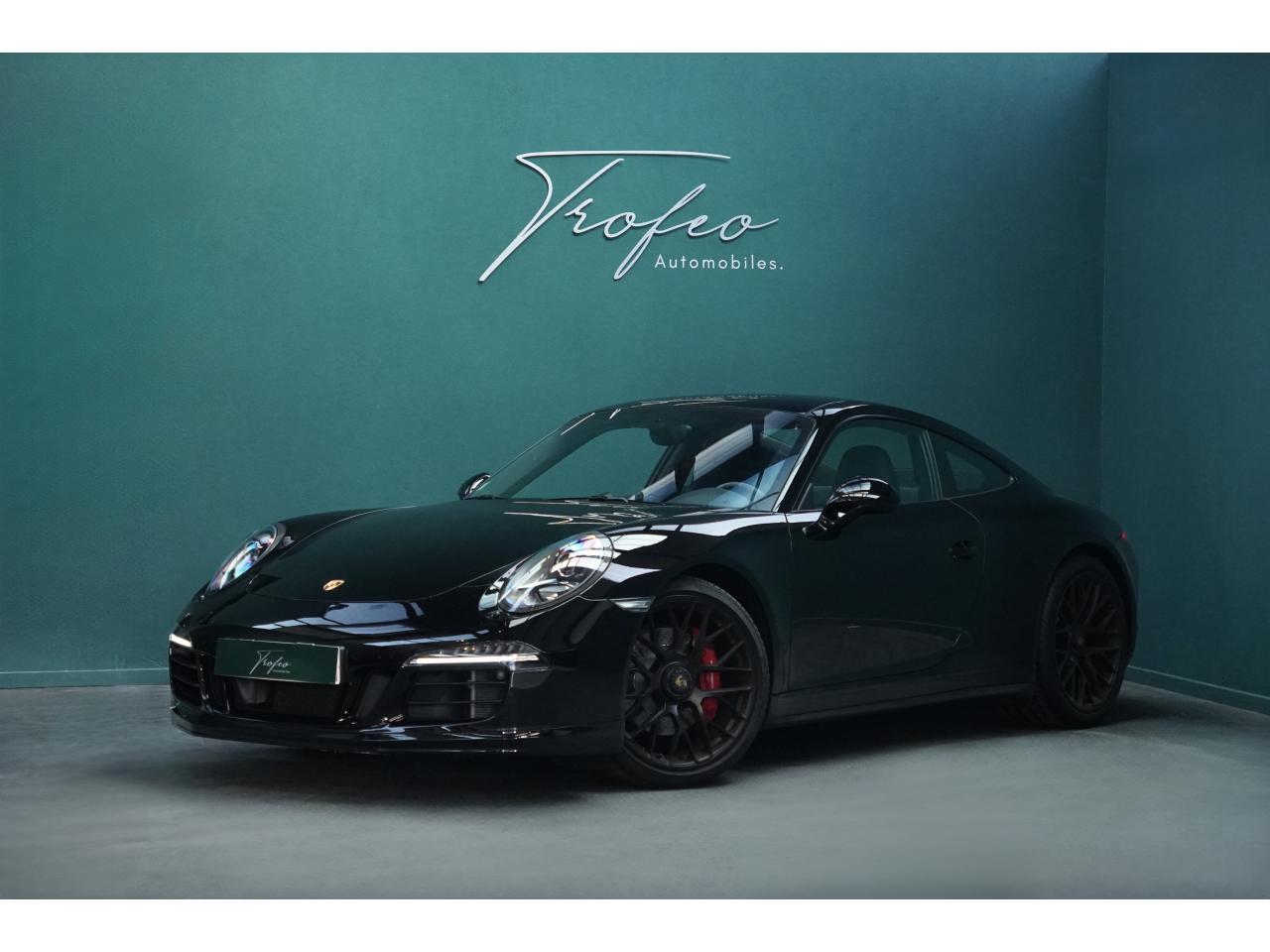 PORSCHE 911