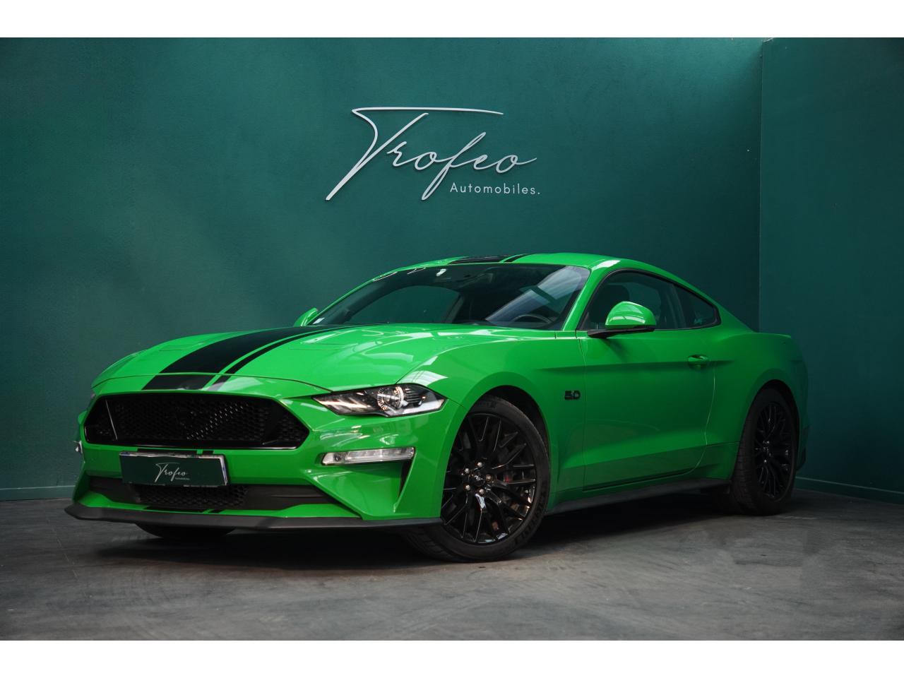 FORD MUSTANG