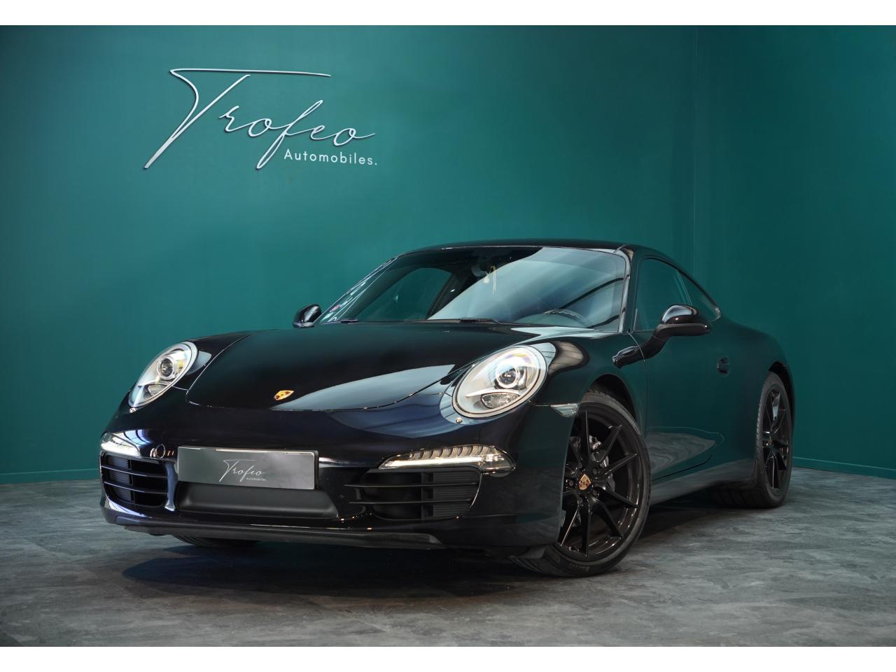 PORSCHE 911