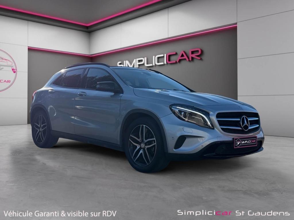 MERCEDES GLA