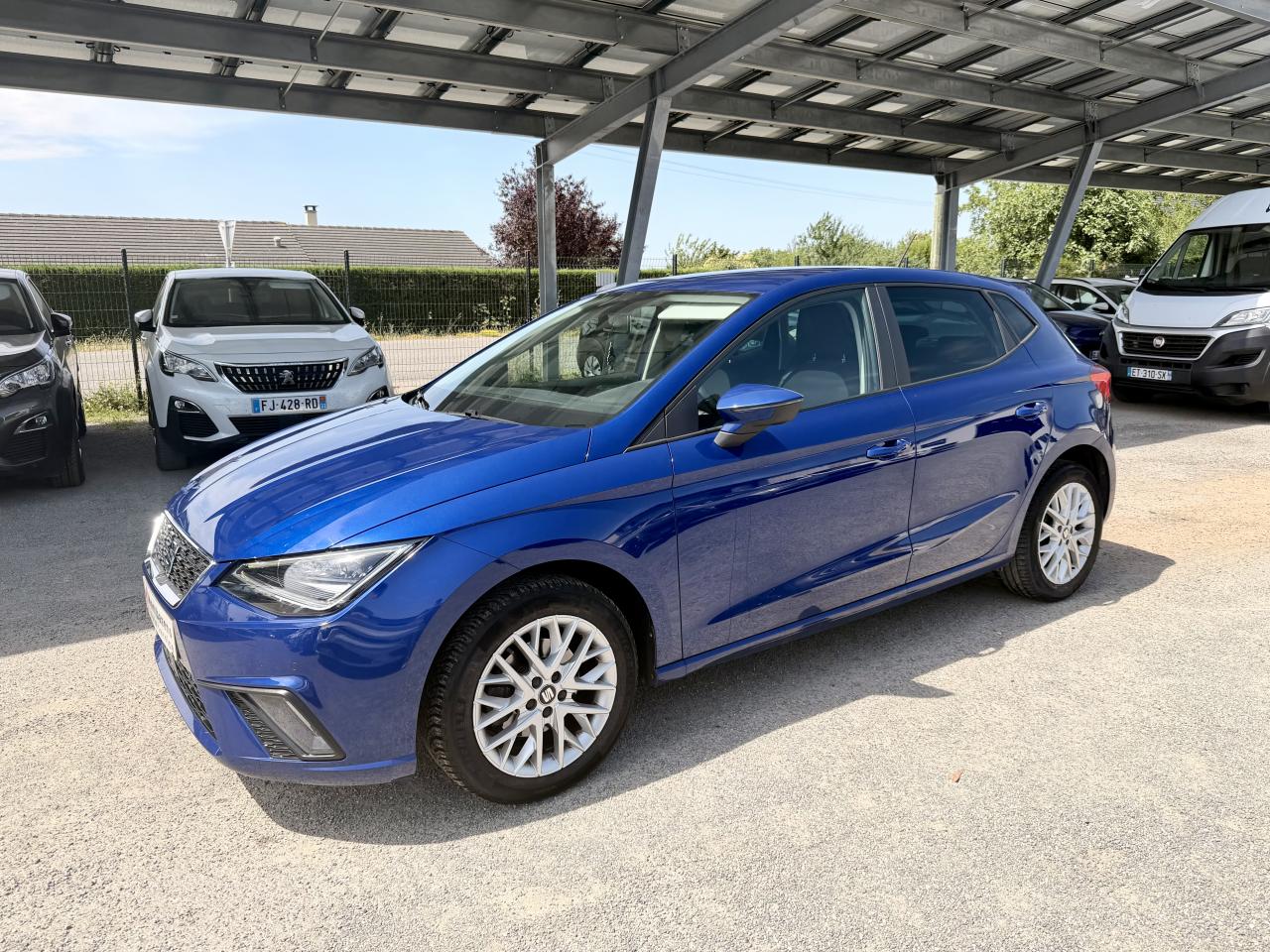 SEAT IBIZA