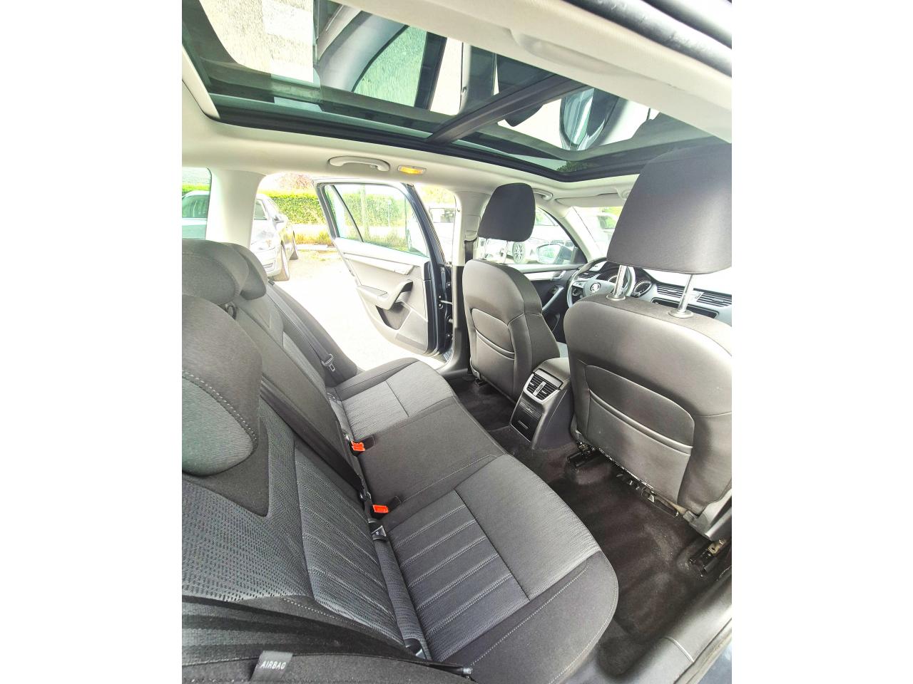 Thumbnail 12