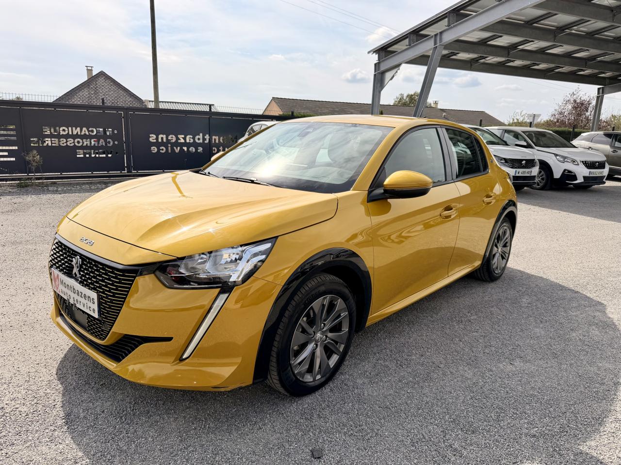 PEUGEOT 208