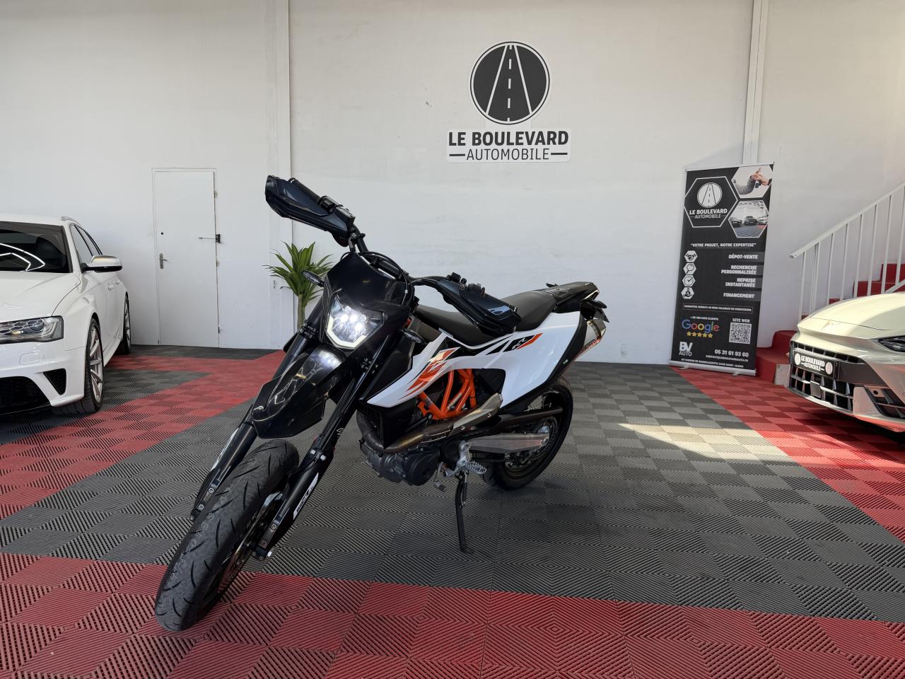 KTM 690 SMC R