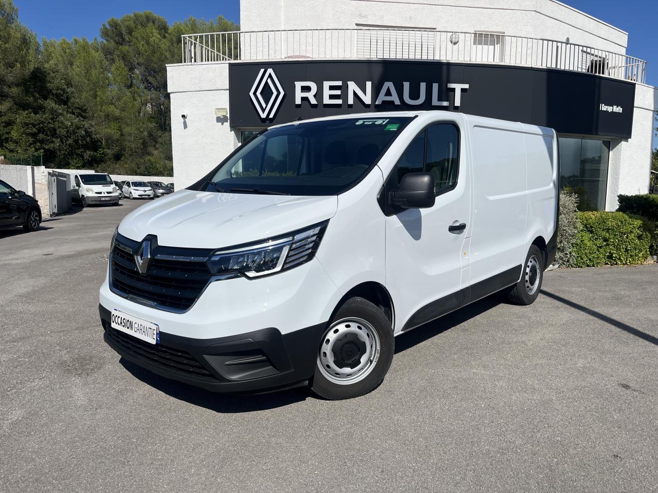 RENAULT TRAFIC