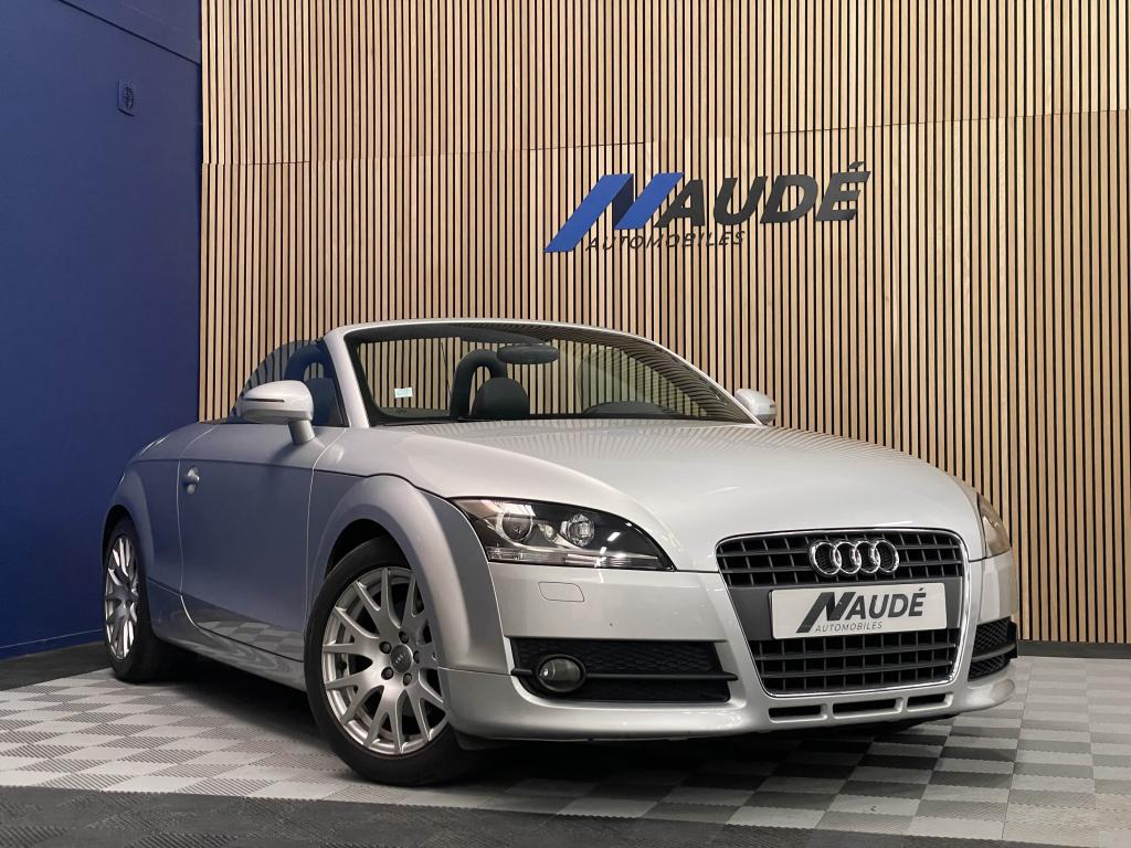 AUDI TT