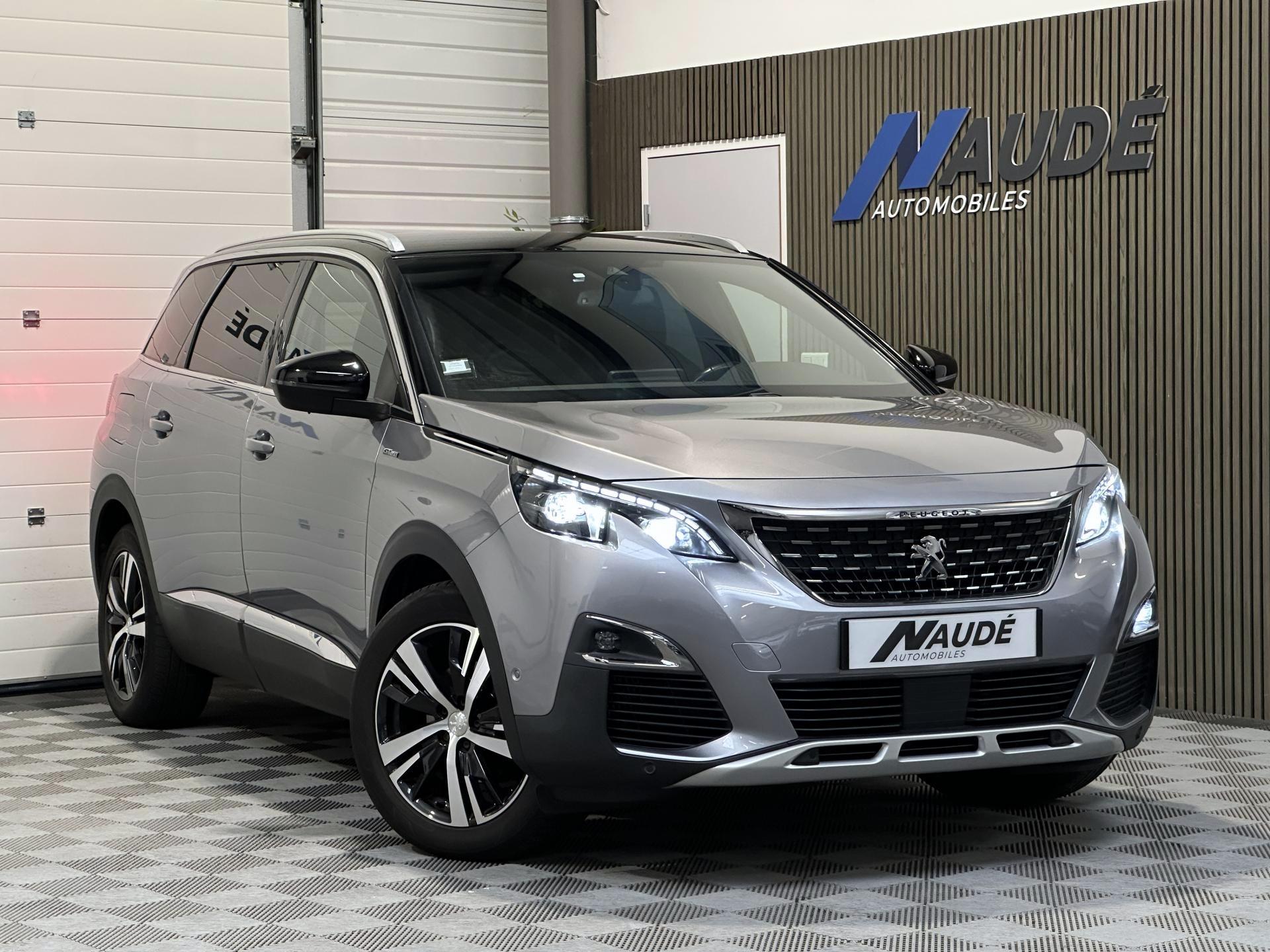 PEUGEOT 5008