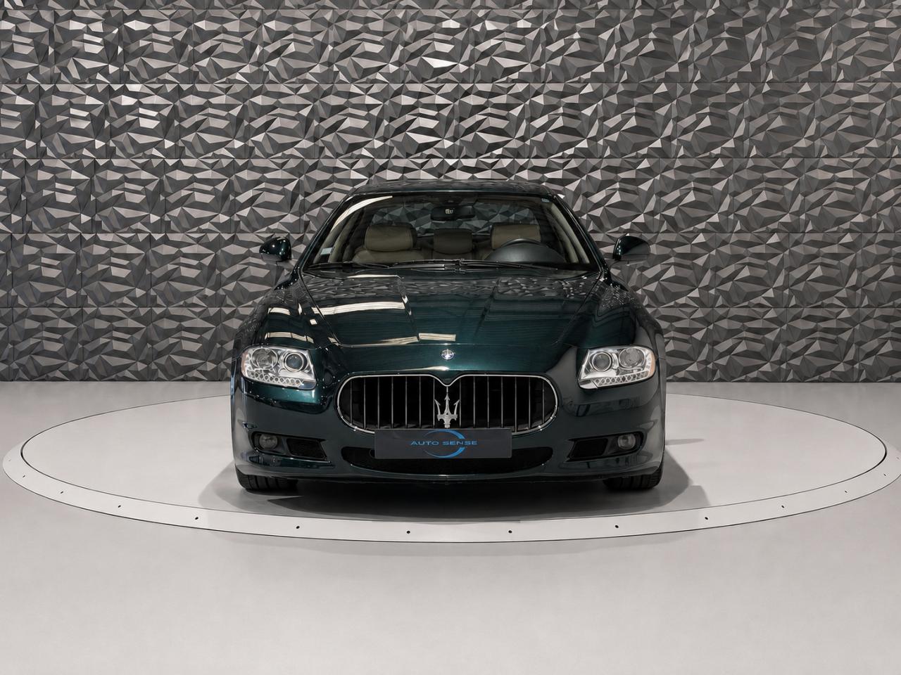 MASERATI QUATTROPORTE 4.2 V8 - BVA  2009 BERLINE . PHASE 2
