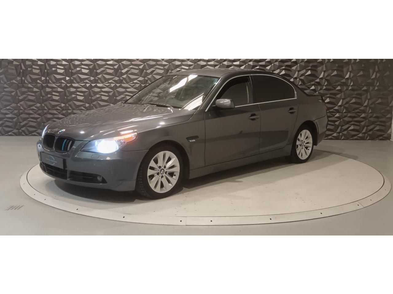 BMW SERIE 5 520d DPF Sport  BERLINE E60 520d PHASE 1
