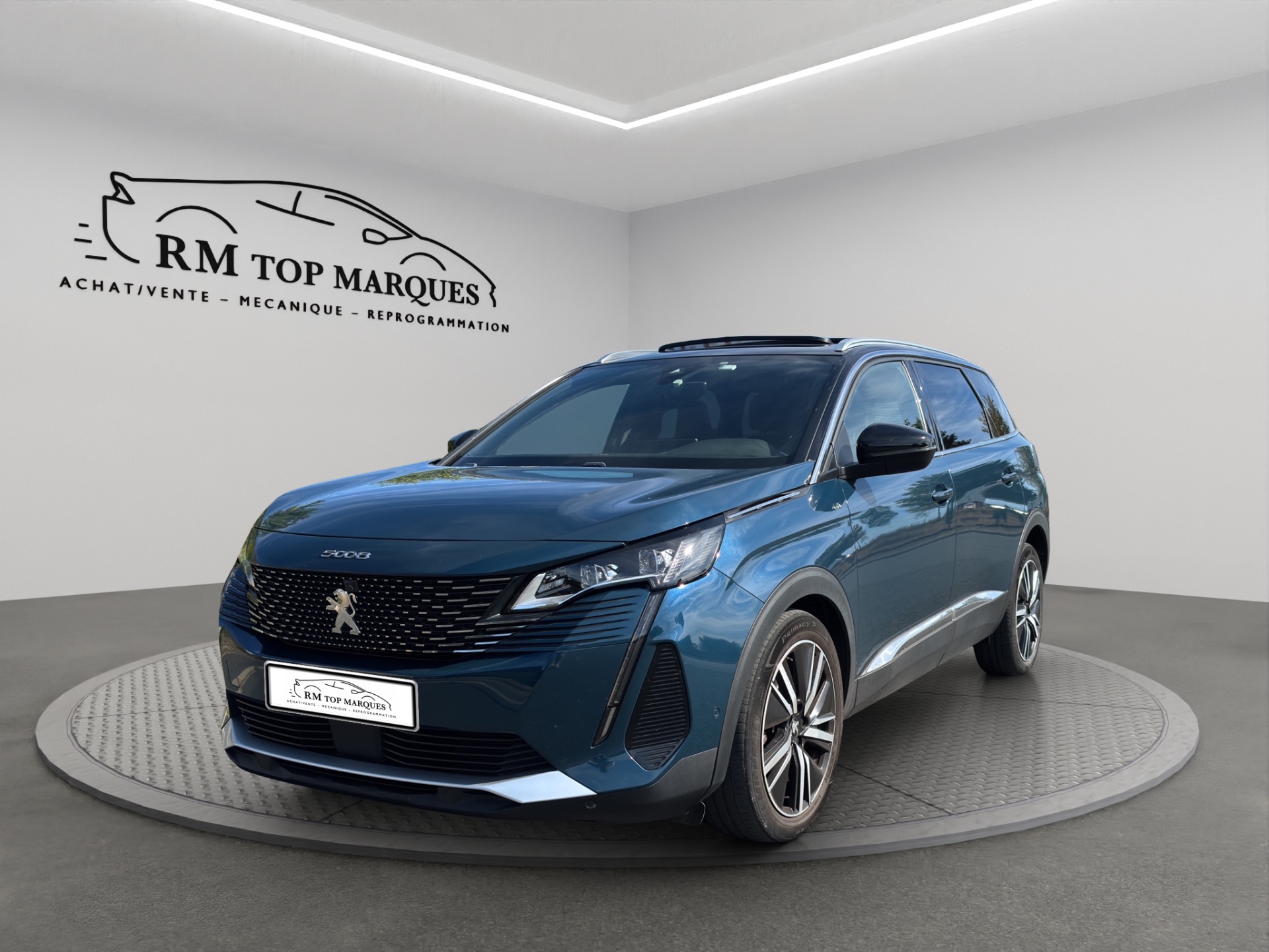 PEUGEOT 5008