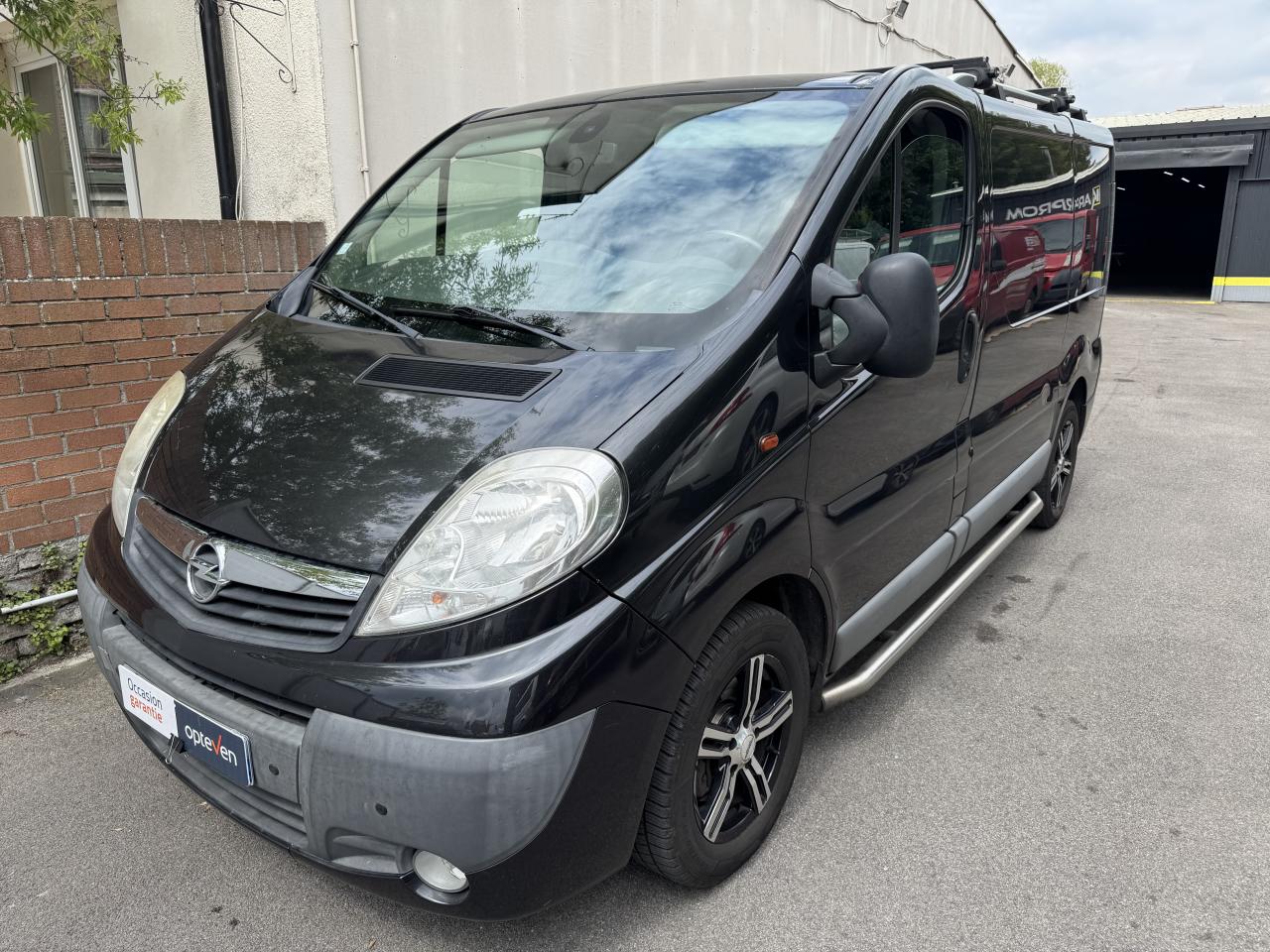 OPEL VIVARO L1 H1 F2700 2.0 CDTI 115 CV  PACK CONFORT CLIM