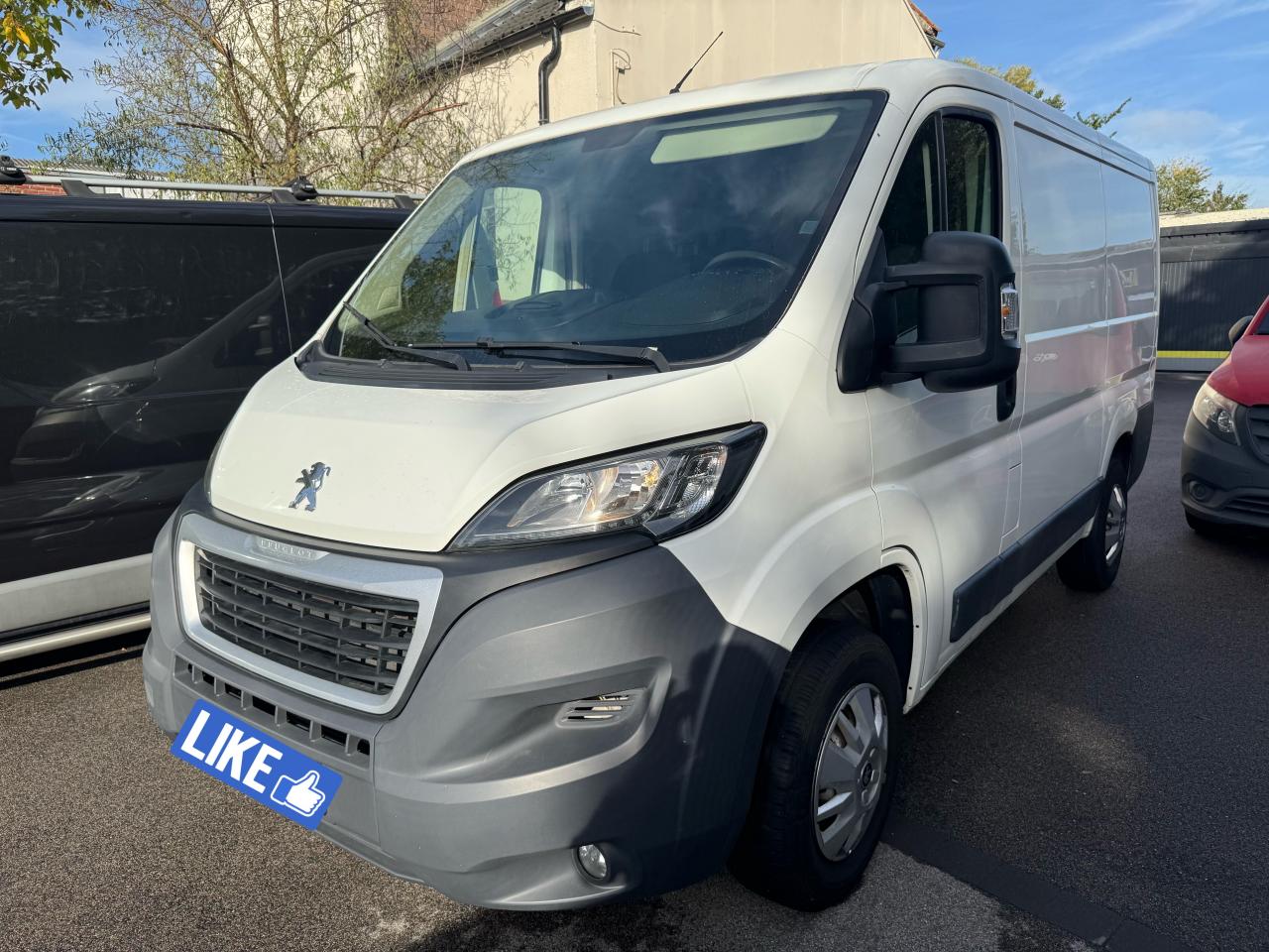 PEUGEOT BOXER