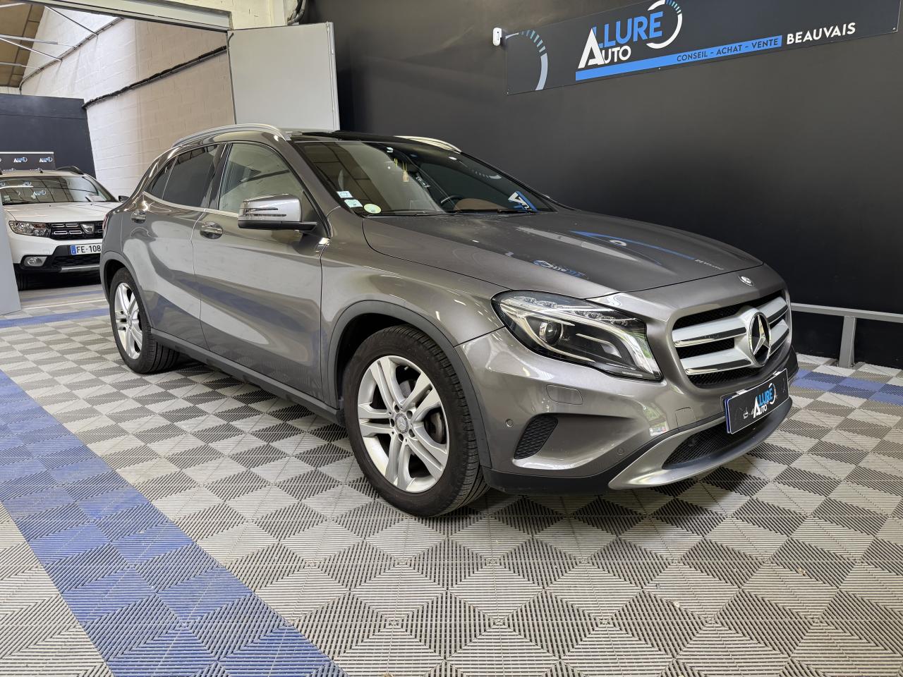 MERCEDES GLA
