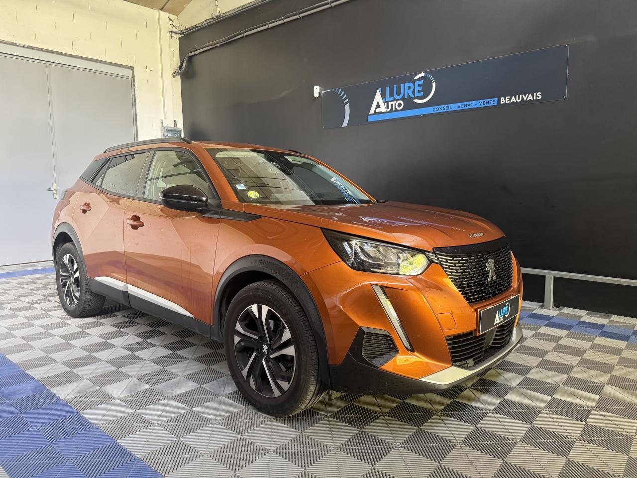 PEUGEOT 2008