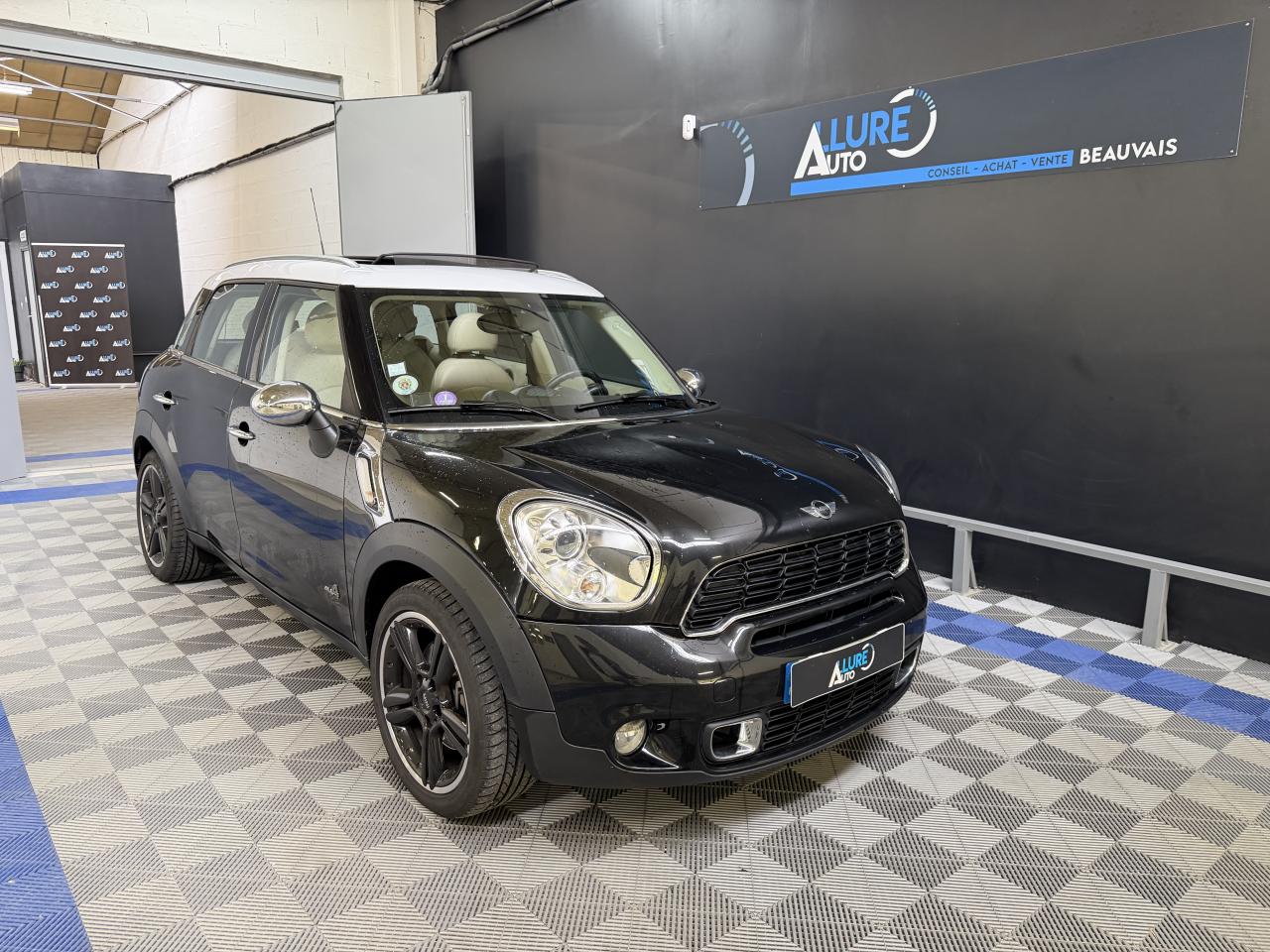 MINI MINI