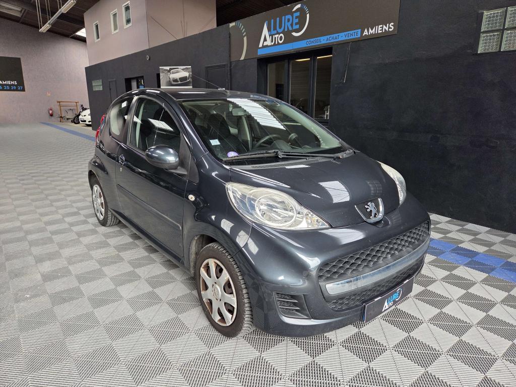PEUGEOT 107