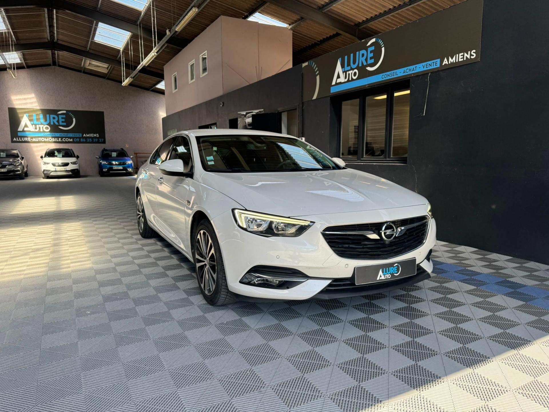 OPEL INSIGNIA Grand Sport 1.6 CDTI - 136 - BVA GRAND SPORT 2017 BERLINE Innovation PHASE 1