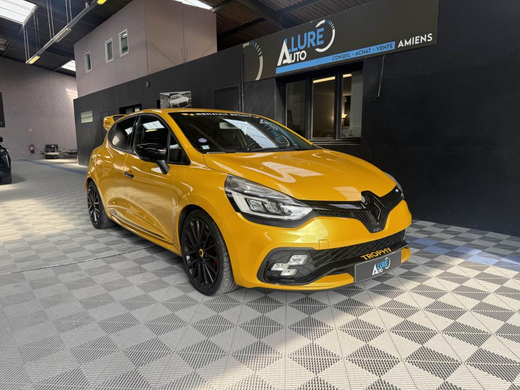 RENAULT CLIO