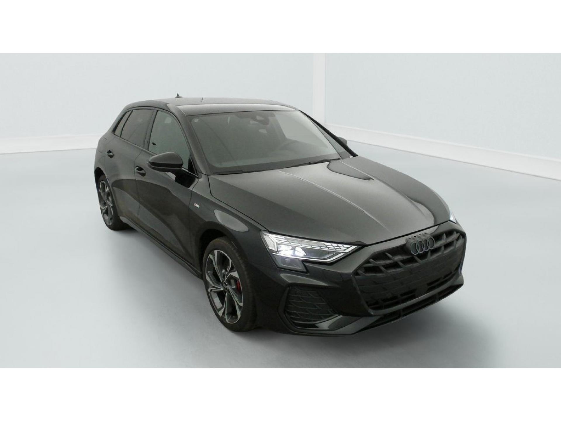 AUDI A3 SPORTBACK 1.5 45 TFSIe Hybrid 272 S-Tronic  S-line