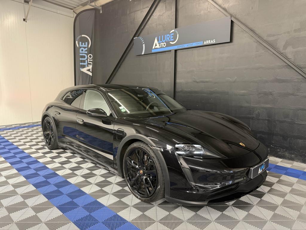 PORSCHE TAYCAN CROSS TURISMO