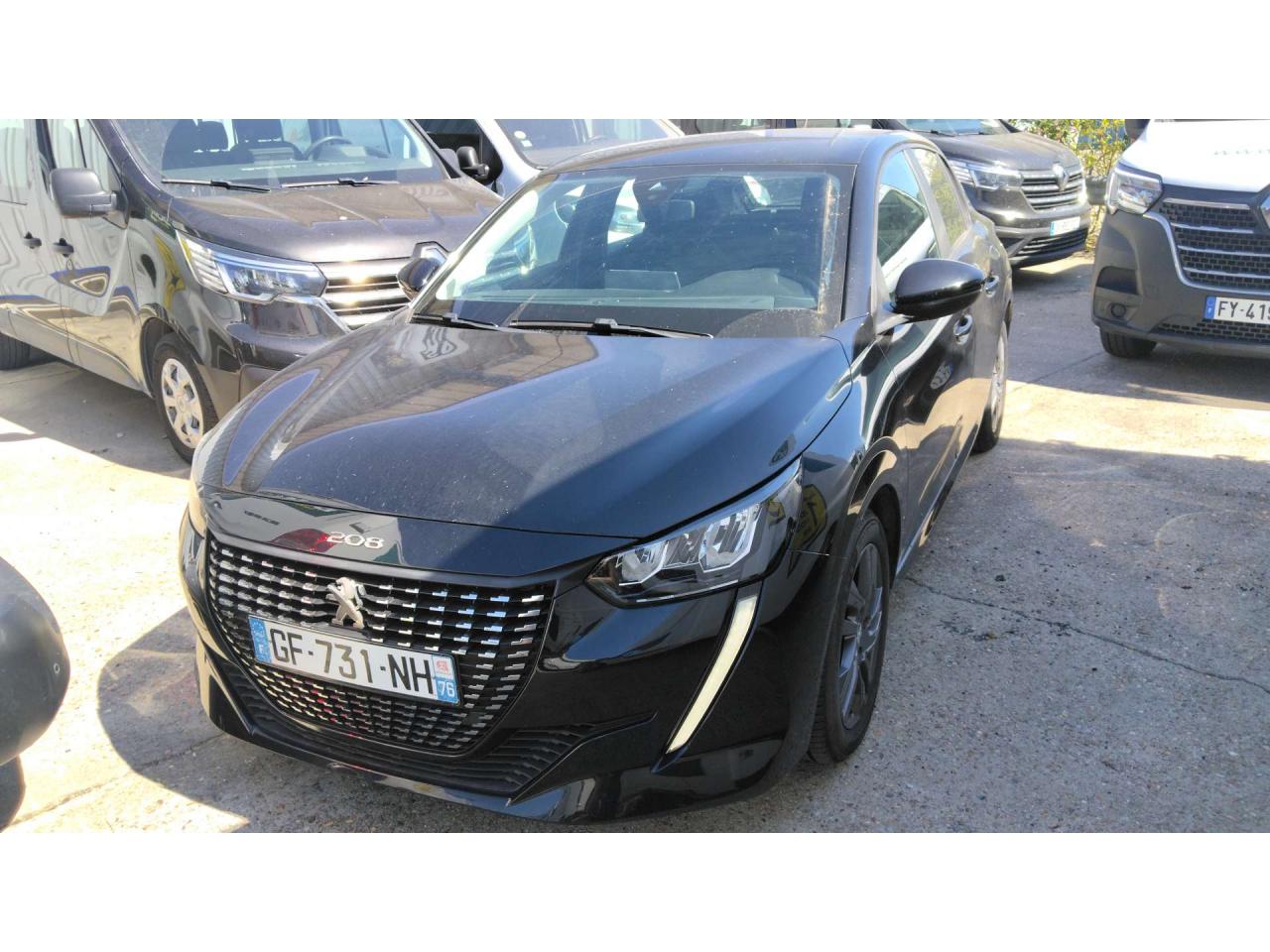 PEUGEOT 208