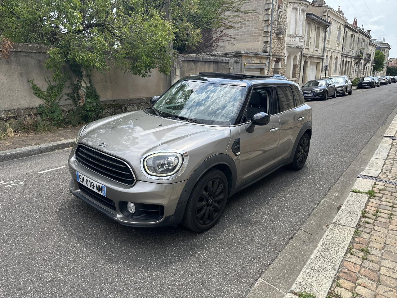 MINI COUNTRYMAN