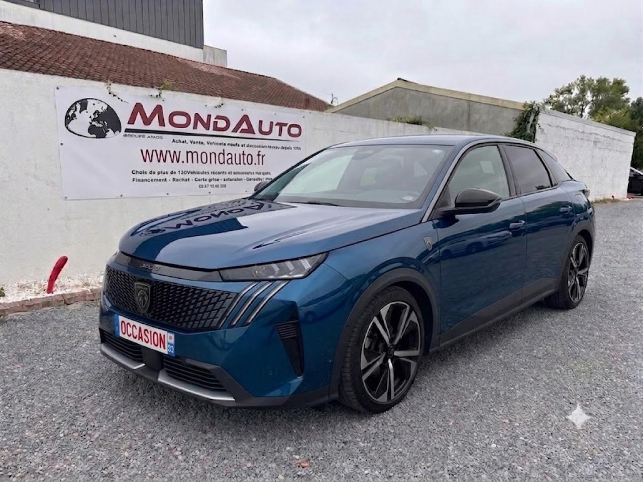 PEUGEOT 3008