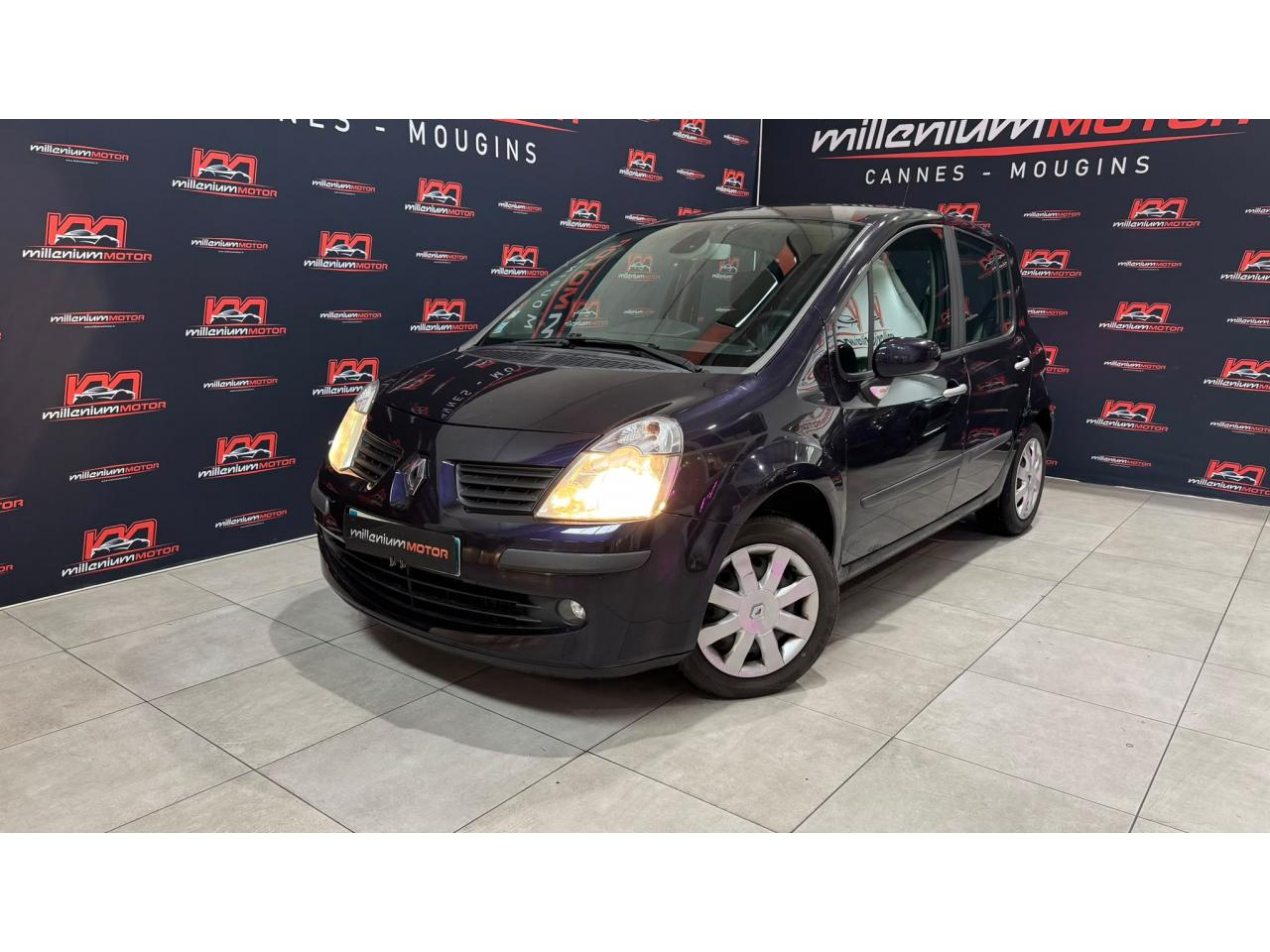 RENAULT MODUS dCi - 85 ch - BOITE AUTO -  Privilège  - GARANTIE 6 MOIS