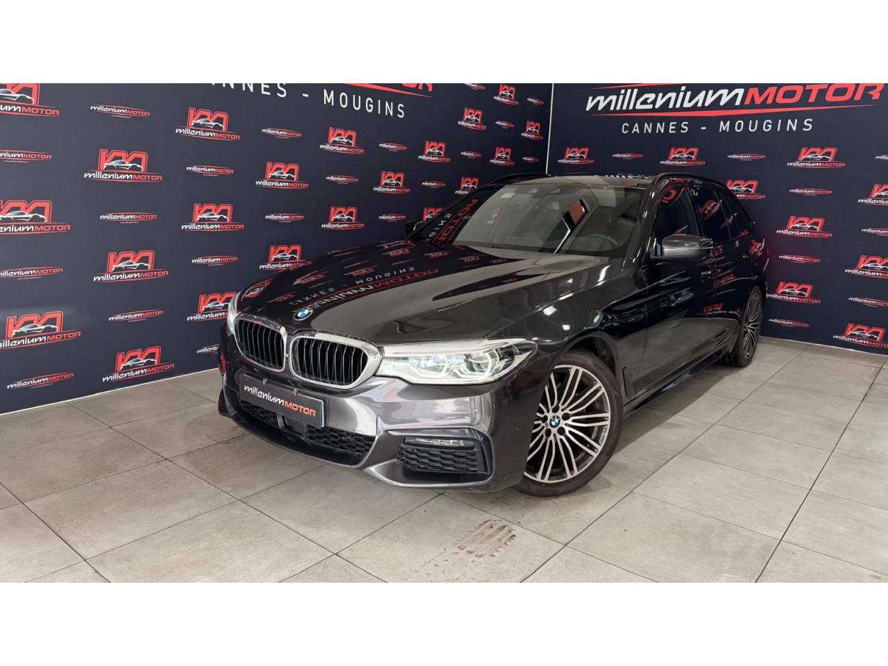 BMW SERIE 5 TOURING 520d 190CH xDrive Touring - BVA Steptronic -Sport - GARANTIE 6 MOIS