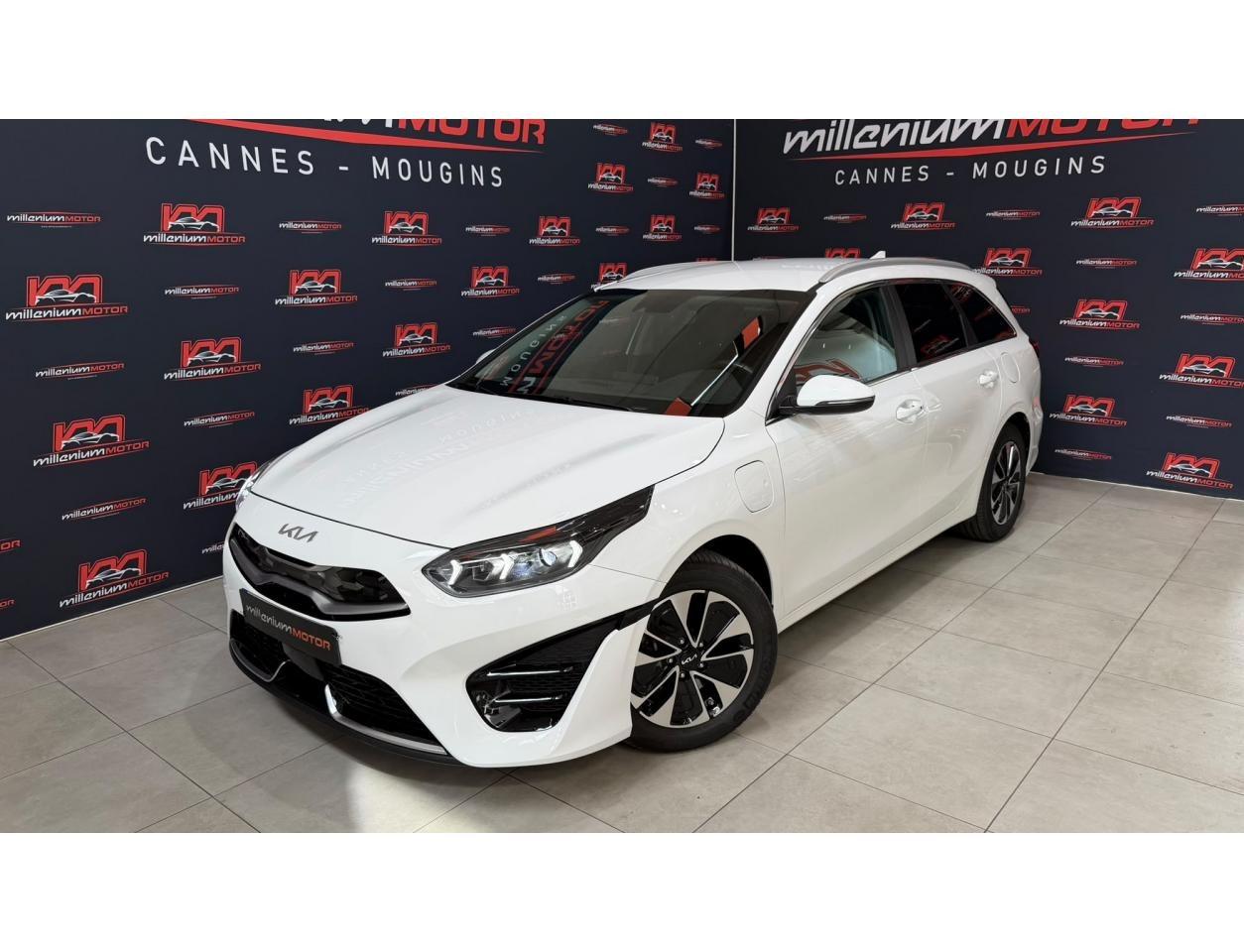 KIA CEED SW 1.6 T.GDI 141CH PLUG IN HYBRID - BV DCT6  - GARANTIE CONSTRUCTEUR 04/2031