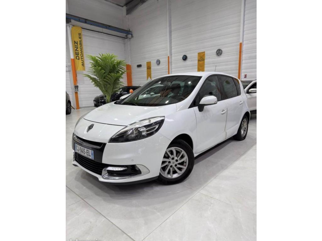 RENAULT SCENIC