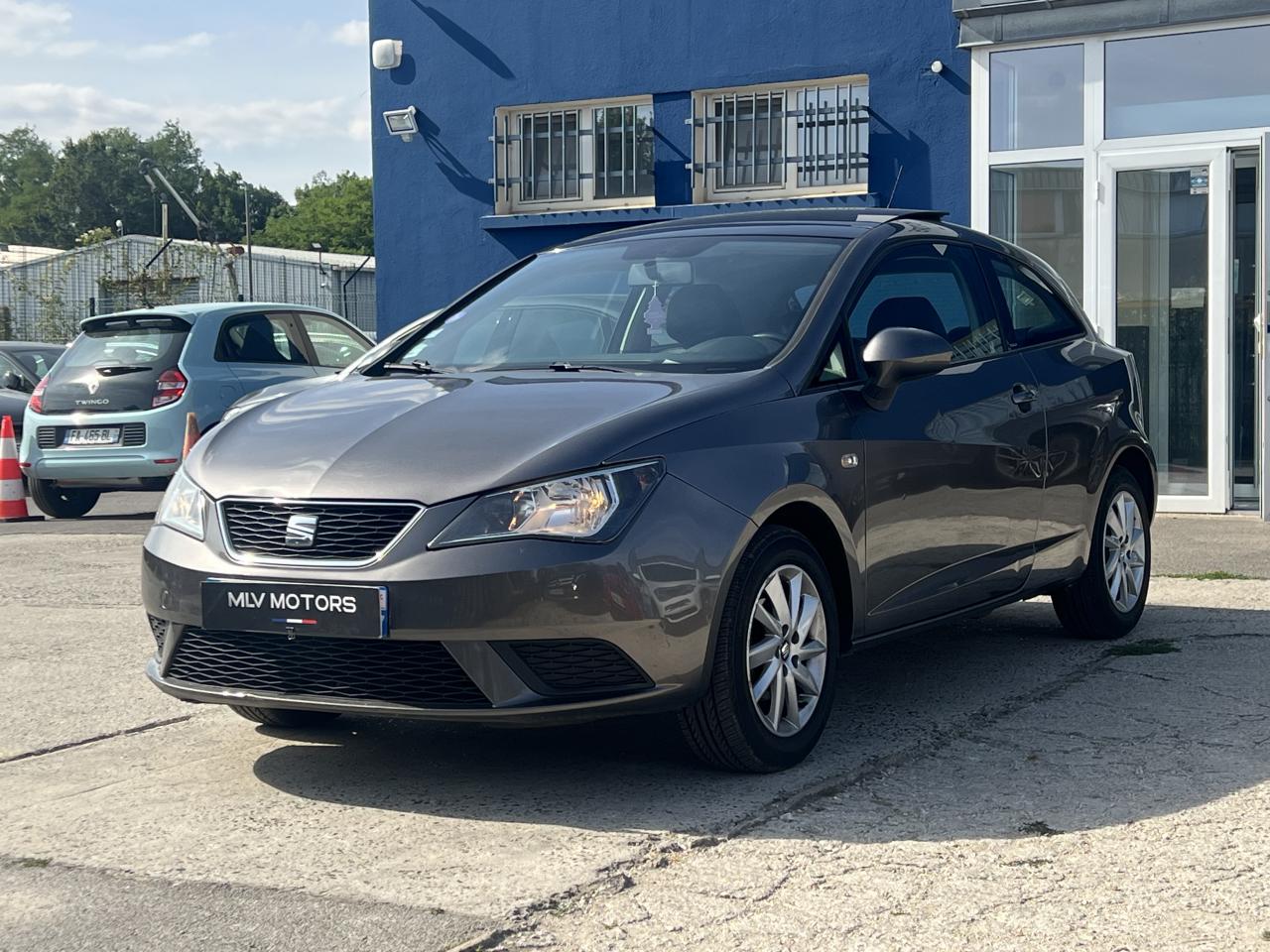 SEAT IBIZA