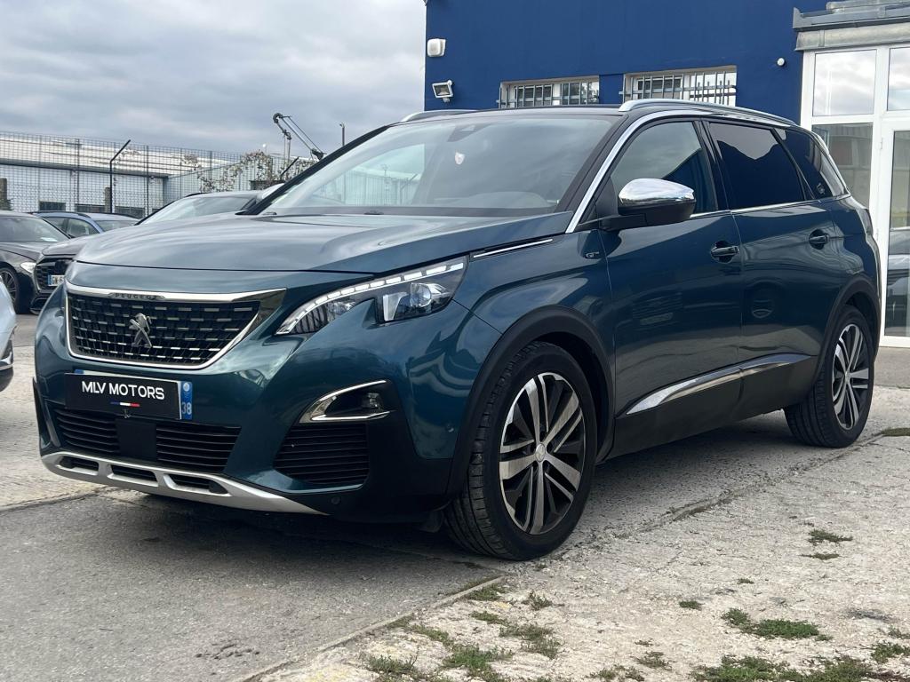 PEUGEOT 5008