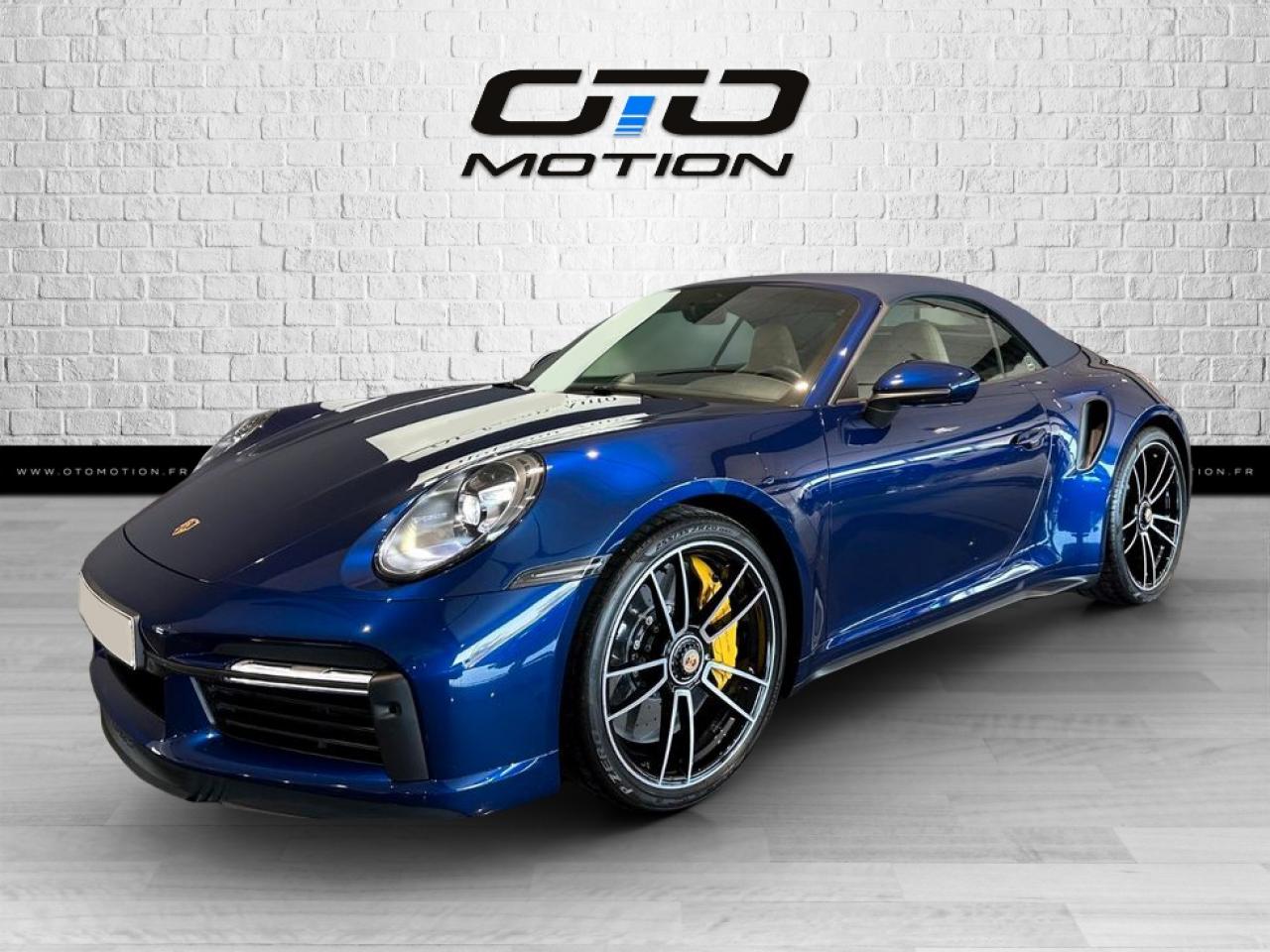 PORSCHE 911 TURBO