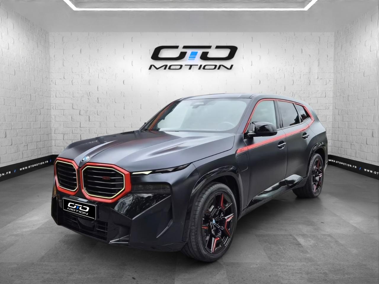 BMW XM