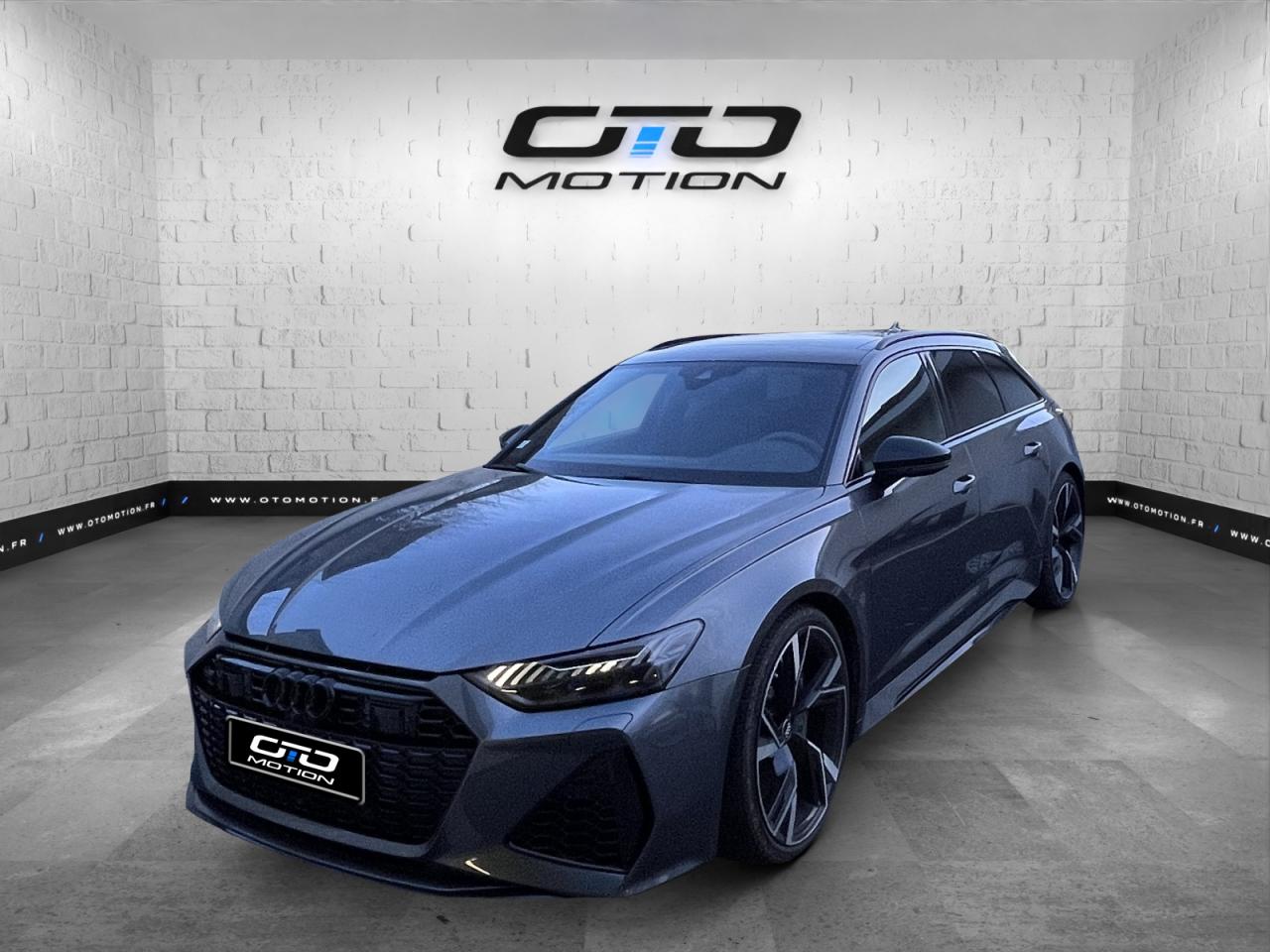 AUDI RS6 AVANT