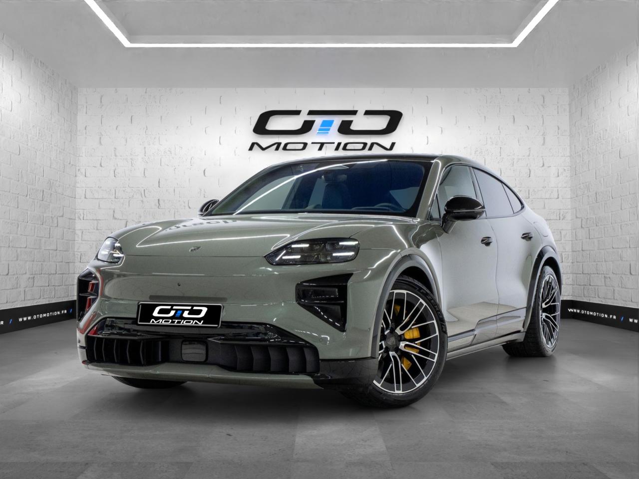 PORSCHE CAYENNE COUPE ELECTRIQUE