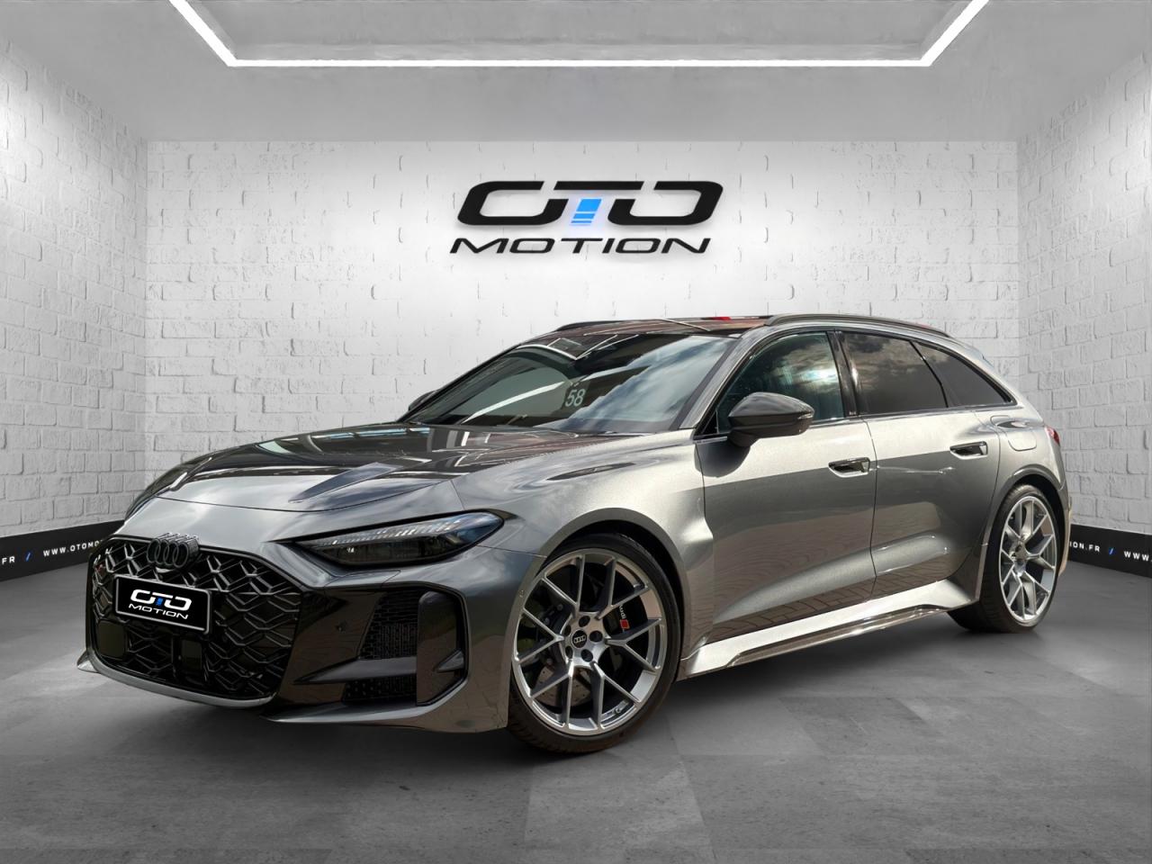 AUDI RS5 AVANT