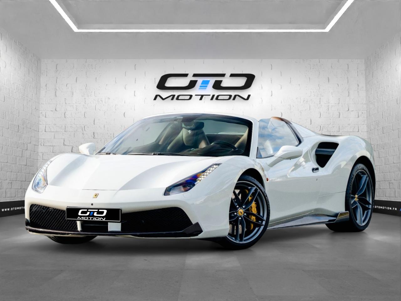 FERRARI 488 SPIDER
