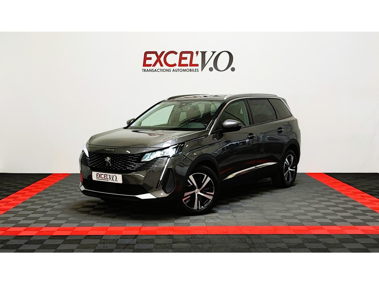PEUGEOT 5008